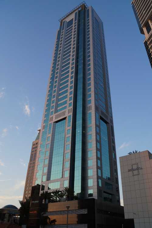Al Habtoor Business Tower – View