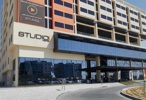 Studio One Hotel