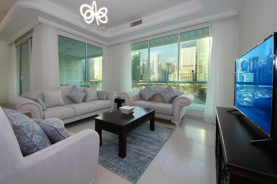 Marina Sail Tower – Living Room