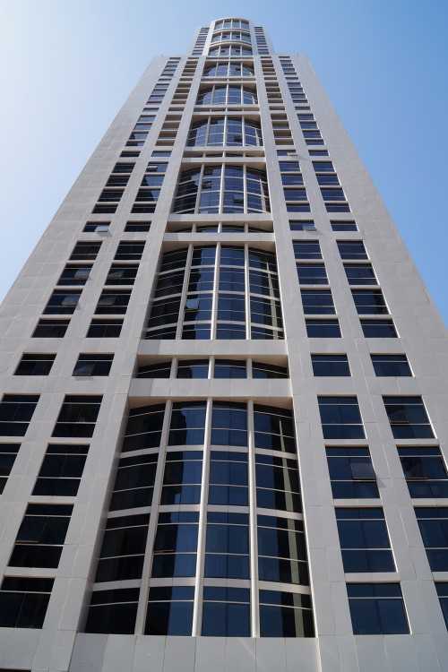 Lake Shore Tower – Exterior