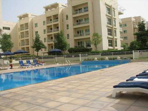 Al Thayyal 2 – Swimming Pool