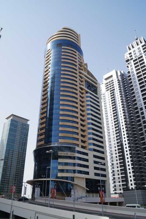Fortune Executive Tower – Exterior