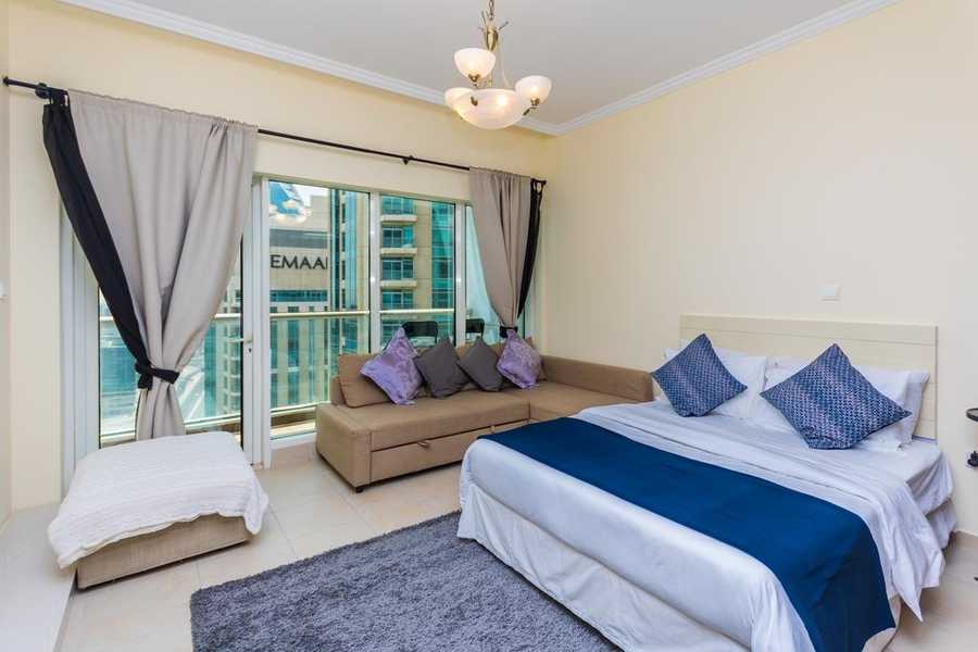 Burj Al Nujoom – Bedroom