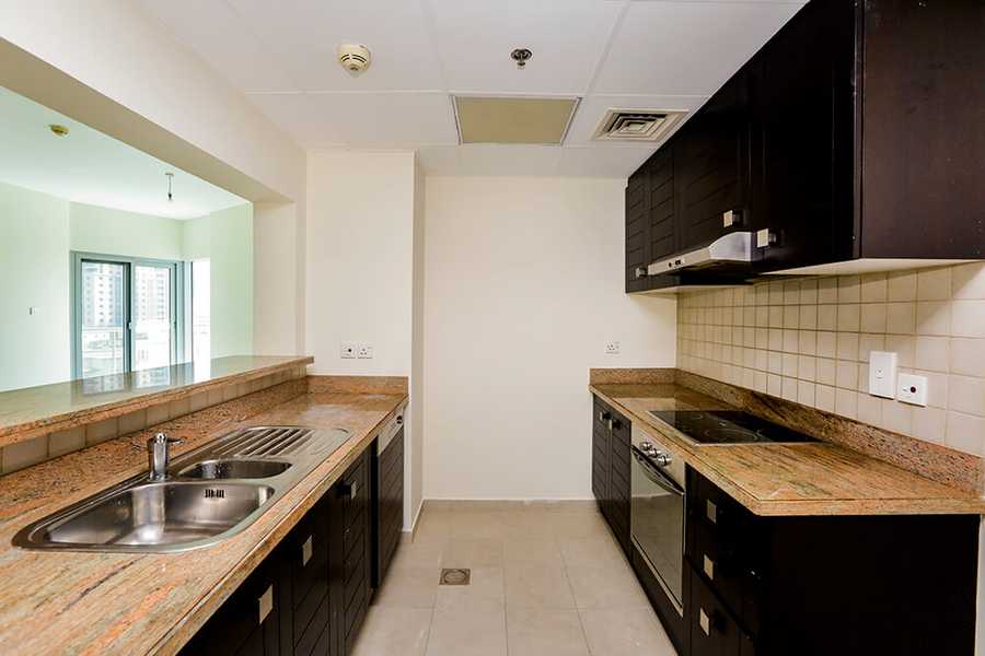 Al Habtoor Tower – Kitchen