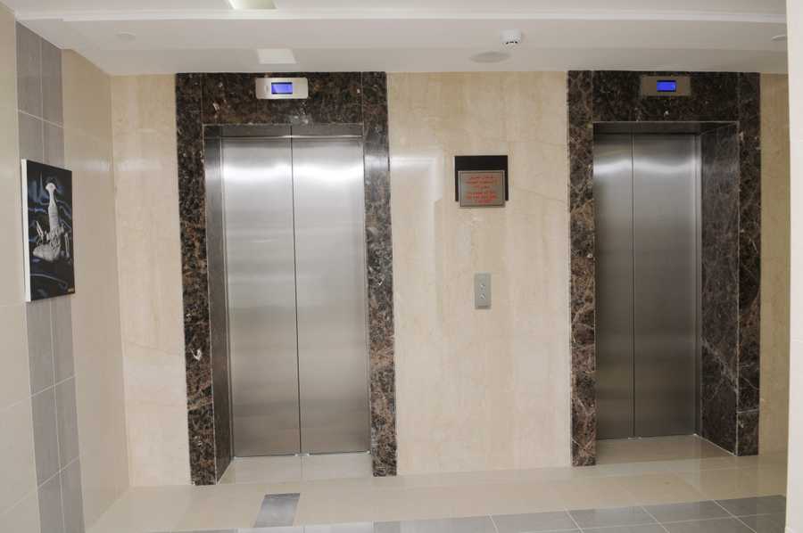 Suntech Tower – Elevators