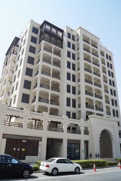 Sharaf Jaddaf Building 1 – Exterior