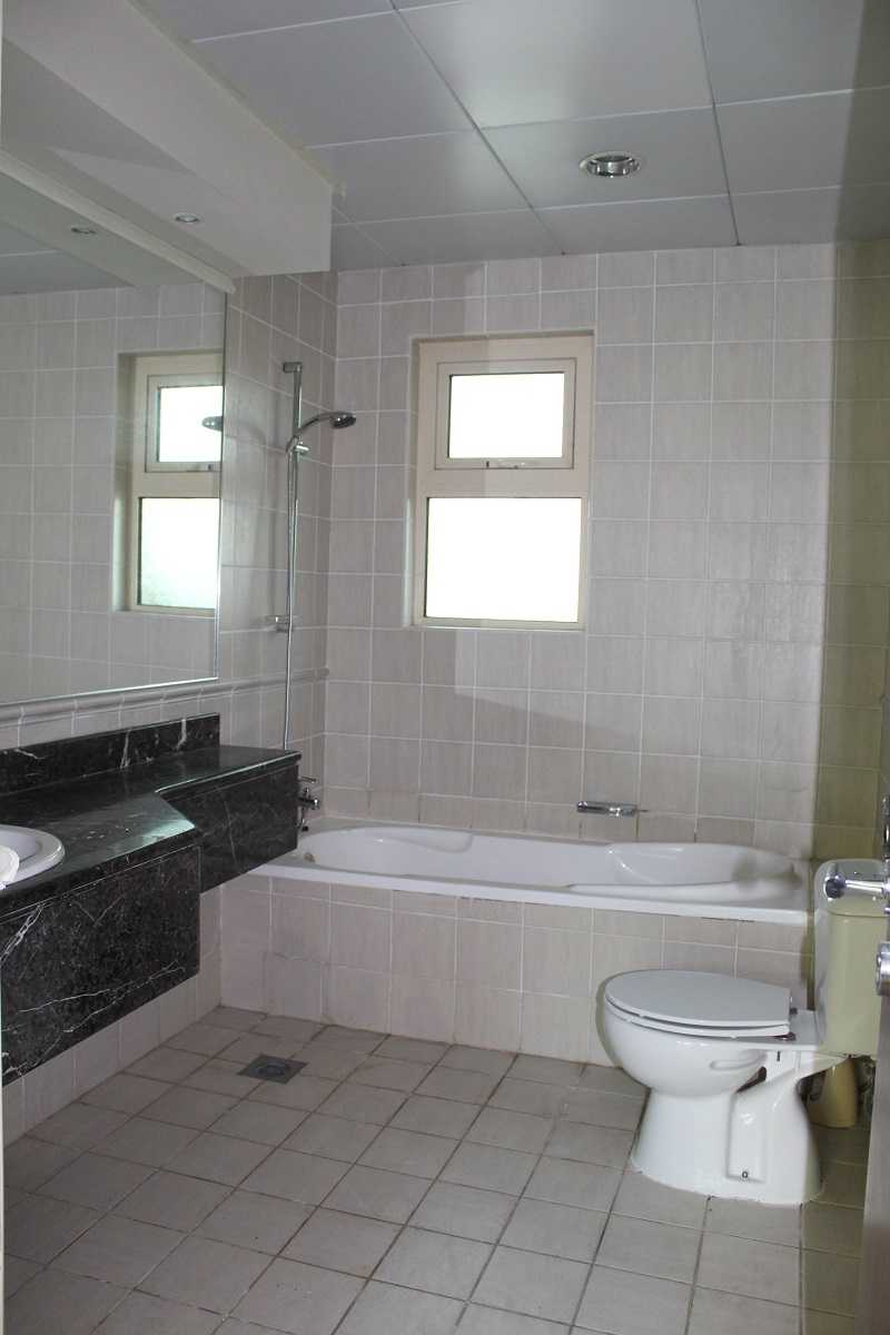 JI Villas – Bathroom