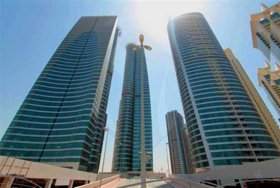Jumeirah Bay Towers – Exterior