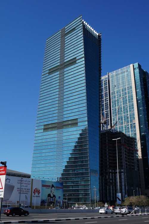 Sama Tower – Side View