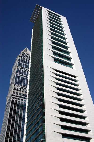 Capricon Tower – Exterior