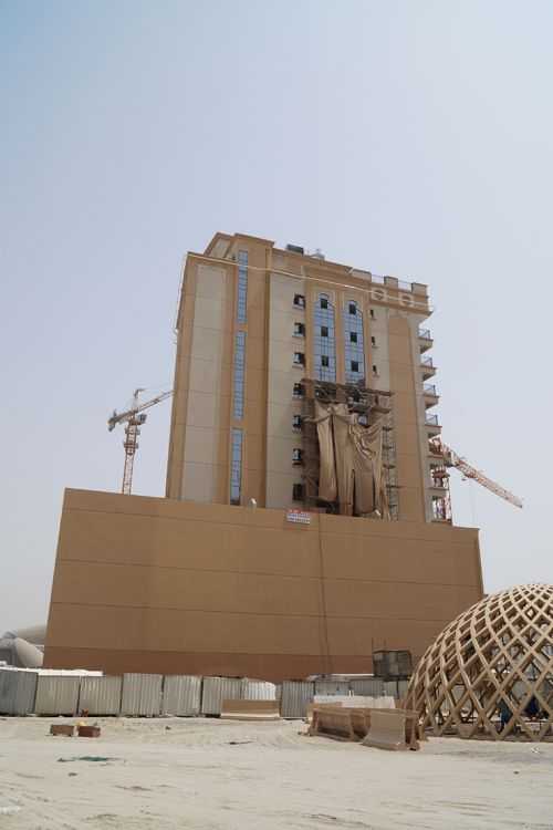 Ali Alshirawi Building – Exterior