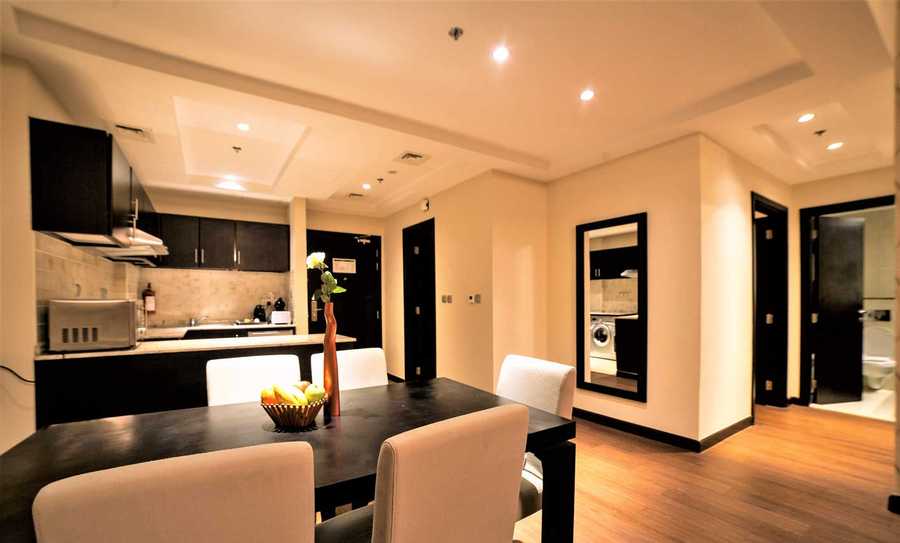 Platinum One – Dining Area