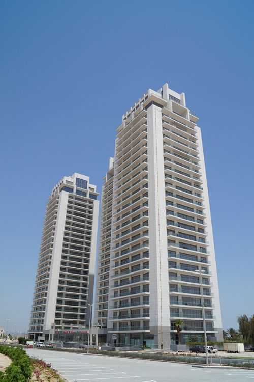 Three Towers – Exterior