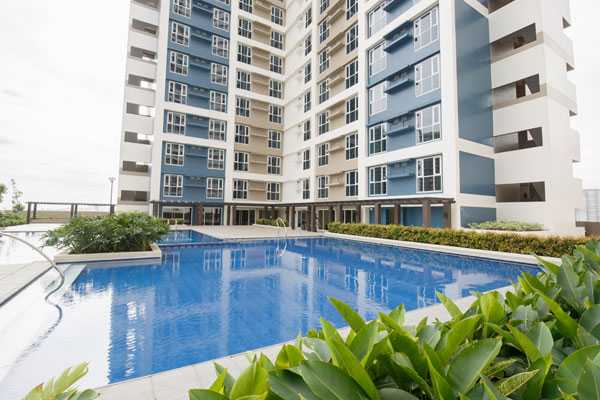 Axis Residence 8 – Swimming Pool