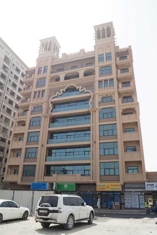 Al Marzooqui Building – Exterior