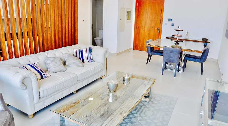 Bright Corner – Living Room