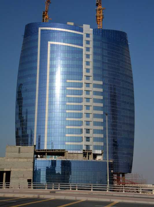 Al Bareeq Tower – Exterior